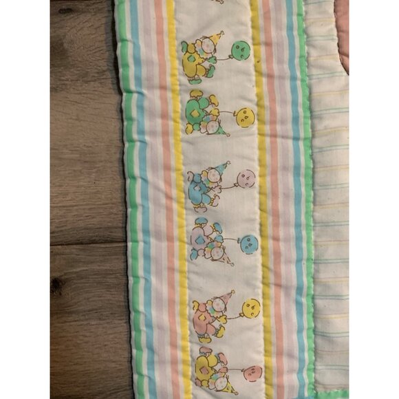 41 x 32 Clown Quilted Baby Blanket Homemade Fabric Panel Design Balloons ABC’s - Picture 2 of 13